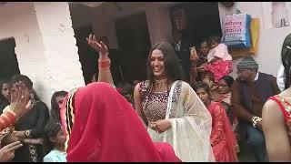 VIDEO#riyasharma Hamare bhai ki shaadi Mein dance