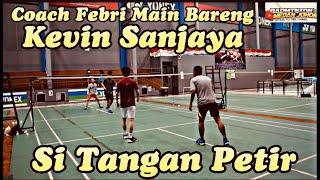 LATIHAN BADMINTON BARENG KEVIN SANJAYA SUKAMULJO/FEBRI DAN HARDIANTO/JIMMY!!