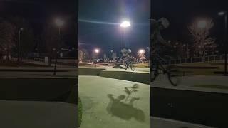 My first 180 tailwhip #bmx #bmxlife #skatepark #tricks