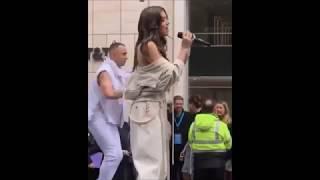 Hailee Steinfeld   Capital Letters Live