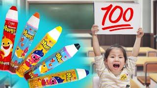 Is there any way we could color faster?! Seoeun Plays with Pinkfong Colored Pencils!