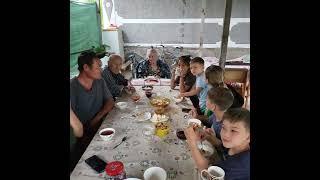 Rustem Yermekbayev and family in Aschysay.