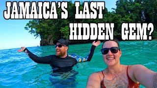 Backpacking the Real Jamaica  | Frenchmen's Cove & the Blue Lagoon | Port Antonio, Jamaica