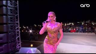 Petek Dinçöz - Sarışınım (Azerbaycan Şeki Konseri)