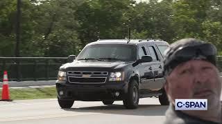 Trump in motorcade drives by Trump supporters en route to Mar-a-Lago (1-5-2025)