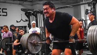 When Elite Lifters Train At Your Gym...