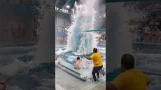 Tidal wave water diving champion! Tsunami and earthquakes