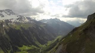 Flying over Klausenpass (DJI Phantom 2 with