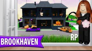 Roblox | Brookhaven but robbing every house | 16th video | Miss FOX the GAMER