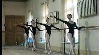 Vaganova Ballet Academy (1998) - Full ballet class, level 7.