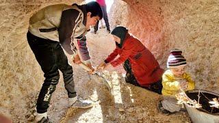 Humanitarian Aid for Maryam and Her Children: Buying Chicken and Food for the Family