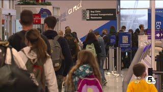 Travelers say post-holiday rush posed few challenges