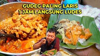 1 JAM LANGSUNG LUDES! JUALAN GUDEG PINGGIR JALAN BELUM BUKA ANTRINYA UDAH RAME BANGET!