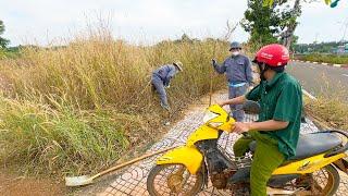 The 50 year old man was SHOCKED to see just the two of us cleaning more than 500 meters of sidewalk