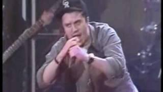 Faith No More - Midlife Crisis (Live @ Leno)