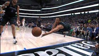 This hustle from Dante Exum is INSANE