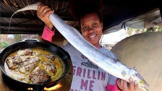 Cooking a Ribbon fish for my family