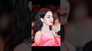 #迪丽热巴 红毯粉福利,姐往那一走就是红毯 #dilraba #dilrabadilmurat