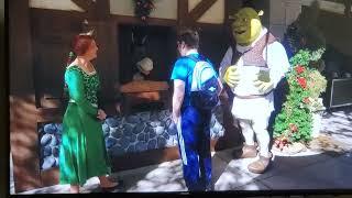 Joel meets Shrek Fiona and donkey at universal studios Orlando vlog 2019 part 1