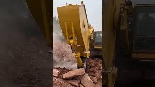 #excavator front end attachments #excavator #construction machinery #Komatsu 500