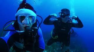 2018 Belize scuba diving with Chuck&Robbie's