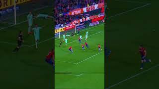 Gól Pavla Šulce na 1:0 proti SKS