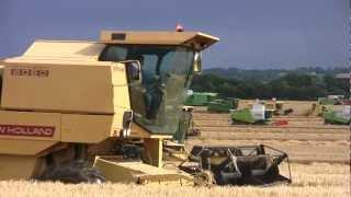 Combines 4 Charity 2012 Most Combine Harvesters in 1 Field World Record