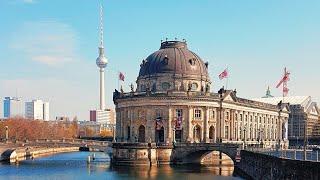 Berlin Walking Tour. Checkpoint Charlie to Berlin TV Tower (Berliner Fernsehturm) Alexanderplatz. 4K