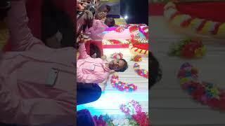 Aapan Apne hee  hola bhaiya..,....