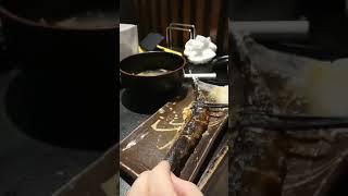 《光食料理》專業的秋刀魚吃法 How to eat saury