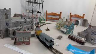 Rapido Titfield Thunderbolt train pack review present by West Green Railway. I think I have gone MAD