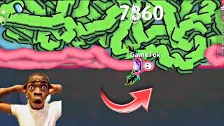 Snake io  Pink Bean Vs Lime Crewmate  The Map Epic Snakeio Gameplay