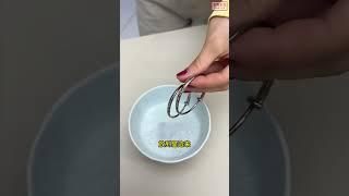 教你用家中用品快速清潔銀飾來源：甜甜爱收纳#居家 #居家生活 #居家妙招 #生活 #生活妙招 #生活小妙招 #生活技巧 #銀飾清潔 #銀飾保養 #飾品清潔 #首飾保養