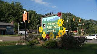 Gatlinburg Arts and Crafts Loop l Tennessee Crossroads l 3517.1