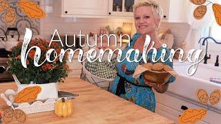 Autumn HOMEMAKING |Tidying up, Laundry & Baking Apple Spiced Muffins:)