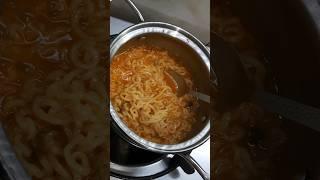 Very Easy Yippee Noodles Recipe #shortvideo #shorts #indiansnacks