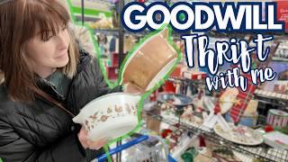 Last Second Grab From the Fresh Goodwill Cart | Thrift With Me | Niknax Reselling