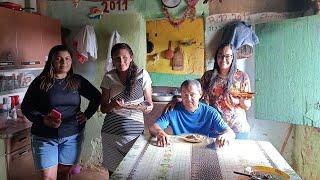 Despedida de Cida Família Mamoeiro/fiz mungunzá no fogão a lenha.