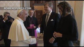 The king and queen of Holland visit the pope, and give him tulips for the Vatican Gardens