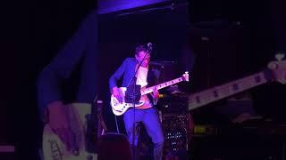 Samer Sharawi Bass Solo in Favourite Shirts - Nick Heyward
