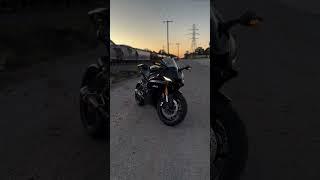 r#throttlezone#bikersfamily#motors#motorcycleracing #motography#biketricks#bikeracin #dirtbikeracing