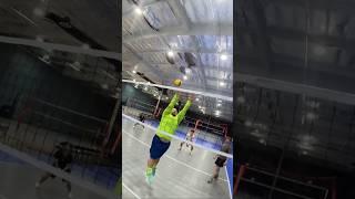 Diagonal Back Row Spike So Wild It Bent the Laws of Physics 