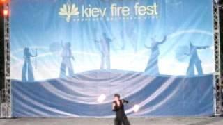 kff2010_Stepan Yurinov-PaPeRDoLL_poi-solo_MVI_0315.AVI