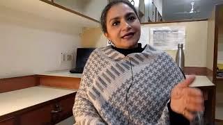 Winnie Singh, Artist and Teacher experience using Yogic Naturals Oils to treat Ankle pain