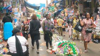 CHRISTMAS FEVER INSIDE KAMPALA CITY UGANDA AFRICA 