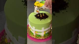 The tiny adorable animals are back!!  #cakedecorating #cake #shorts