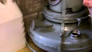 Aladdin Blue Flame 37 Kerosene Heater/Cooker: Installing new wick and Testing