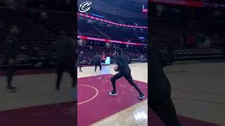  Pregame: check. Now it's game time for Jarrett Allen and the Cavs. #LetEmKnow #Cavs #JarrettAllen