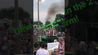 Big Oliver power in 2 hot 2 farm #shorts #tractorpulling #truckpulling #america #mondaymotivation