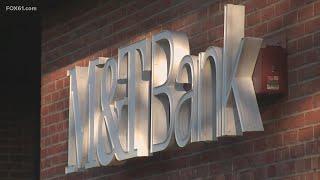 Connecticut lawmakers sound alarm on M&T Bank